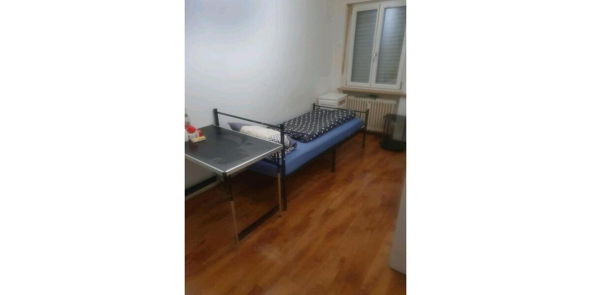 Wohnen auf Zeit Nürnberg Almoshof - 1 Zimmer, 15 m&sup2;, 390&euro; | Angebot:24775104