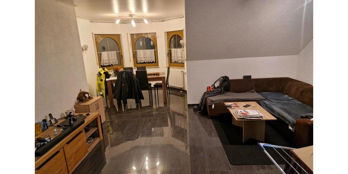 Dachgeschoßwohnung Kreßberg - 4 Zimmer, 93 m&sup2;, 800&euro; | Angebot:25755991