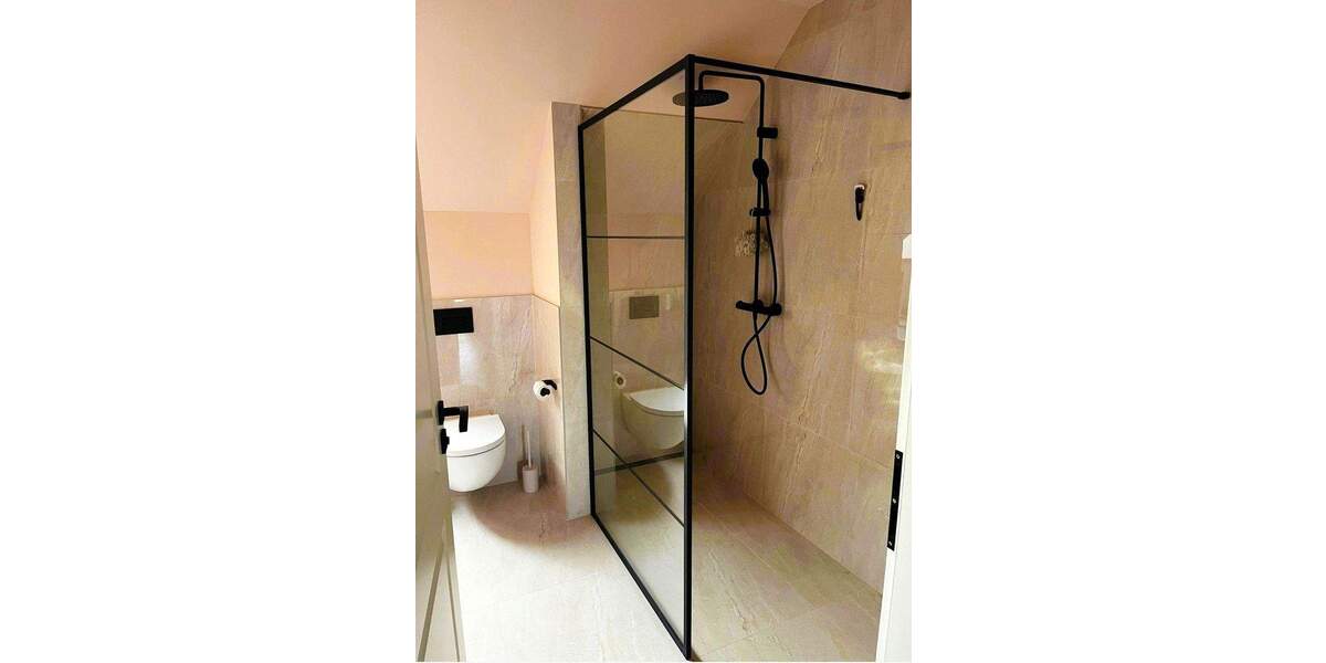 Moderne Neubau-Doppelhaushälfte mit 5 Zimmer und Garten - ideal für Familien 5 zimmer