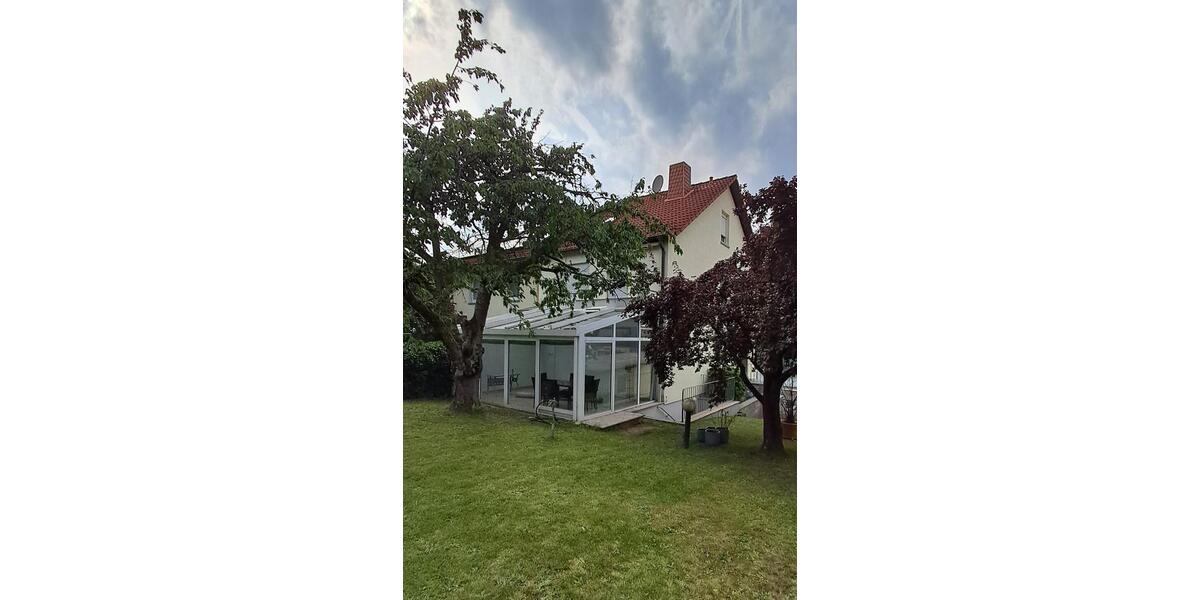 Doppelhaushälfte Goldbach - 6 Zimmer, 135 m&sup2;, 1.550&euro; | Angebot:24827171