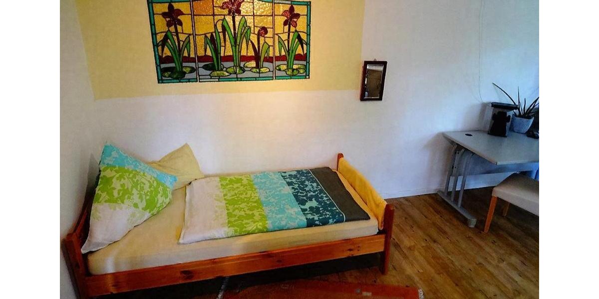 Wohnen auf Zeit Leonberg - 1 Zimmer, 18 m&sup2;, 590&euro; | Angebot:26219699