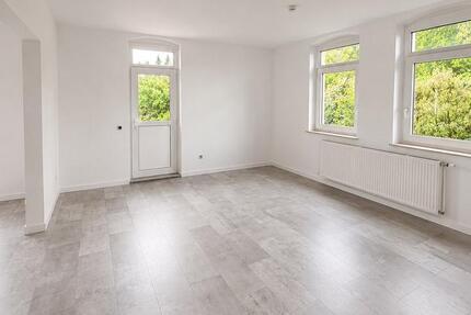 Wohnung Schwülper - 8 Zimmer, 192 m&sup2;, 1.550&euro; | Angebot:26537957
