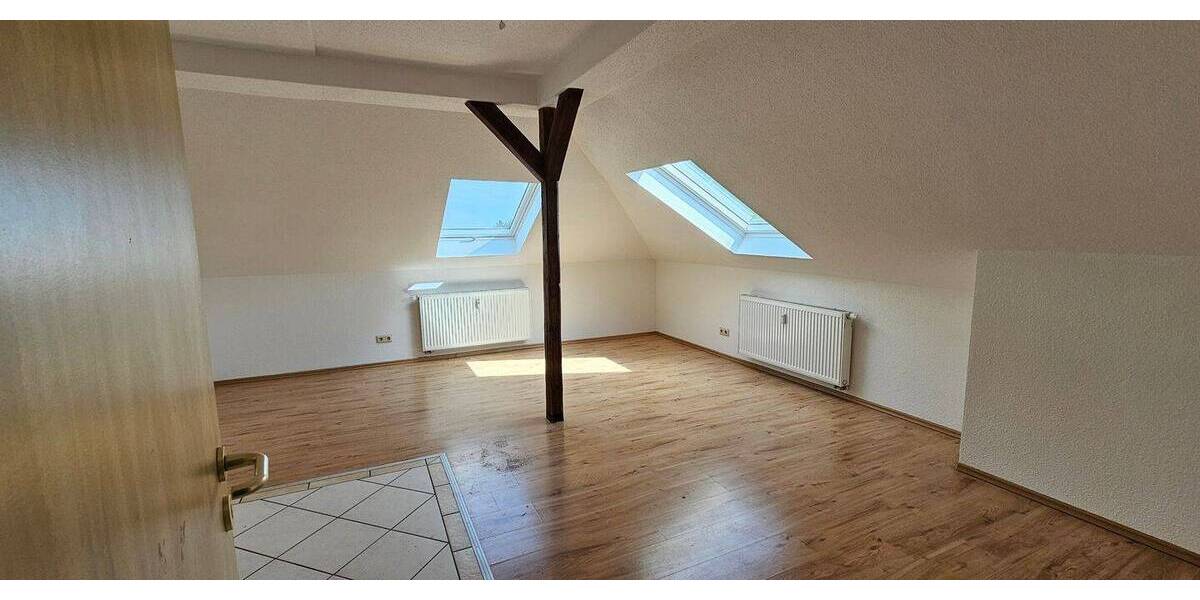 Etagenwohnung Burgstädt Burkersdorf - 2 Zimmer, 52 m&sup2;, 325&euro; | Angebot:24450112