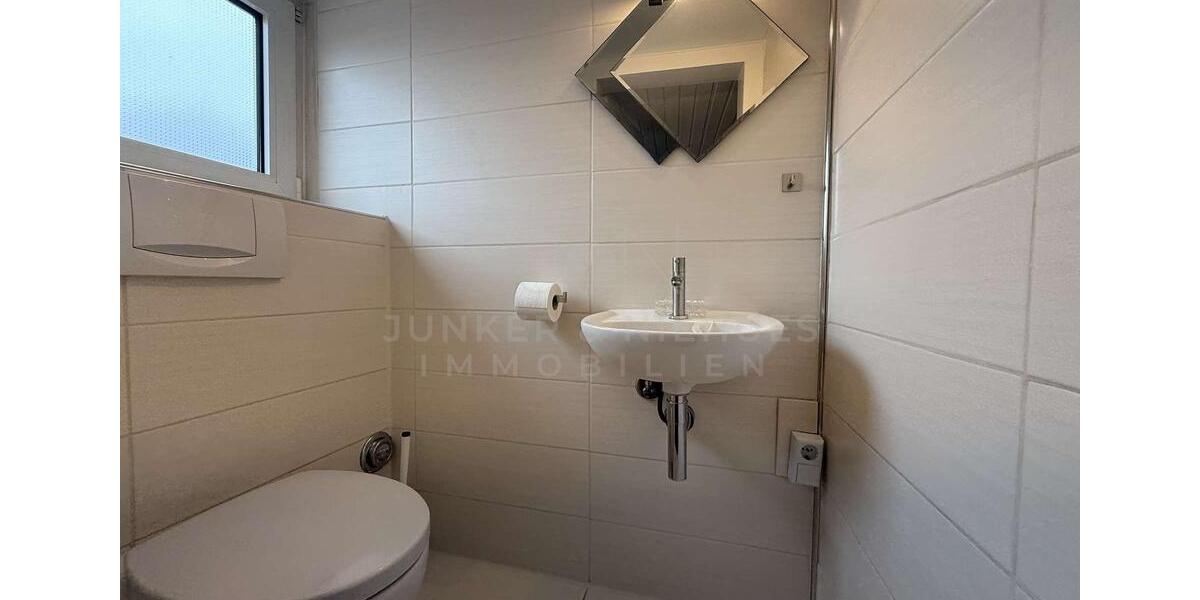 Etagenwohnung Oerlinghausen - 4 Zimmer, 120 m&sup2;, 1.200&euro; | Angebot:23246357