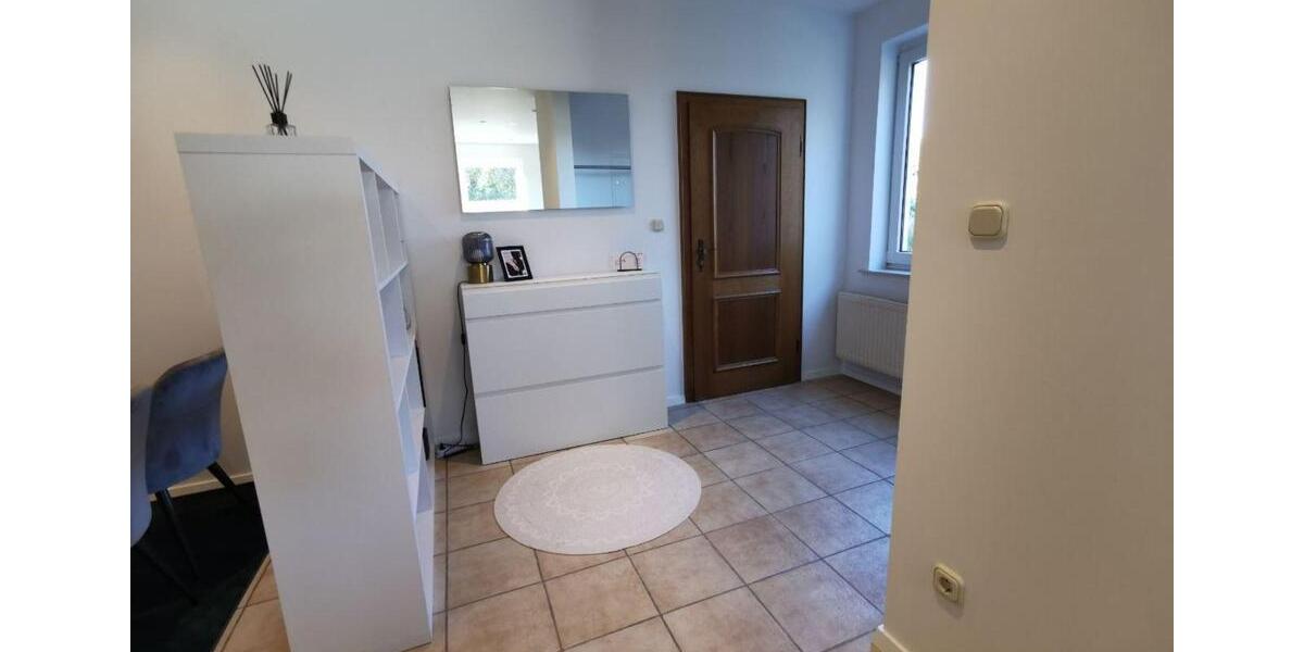 Erdgeschoßwohnung Lübbecke - 2 Zimmer, 100 m&sup2;, 700&euro; | Angebot:25045422