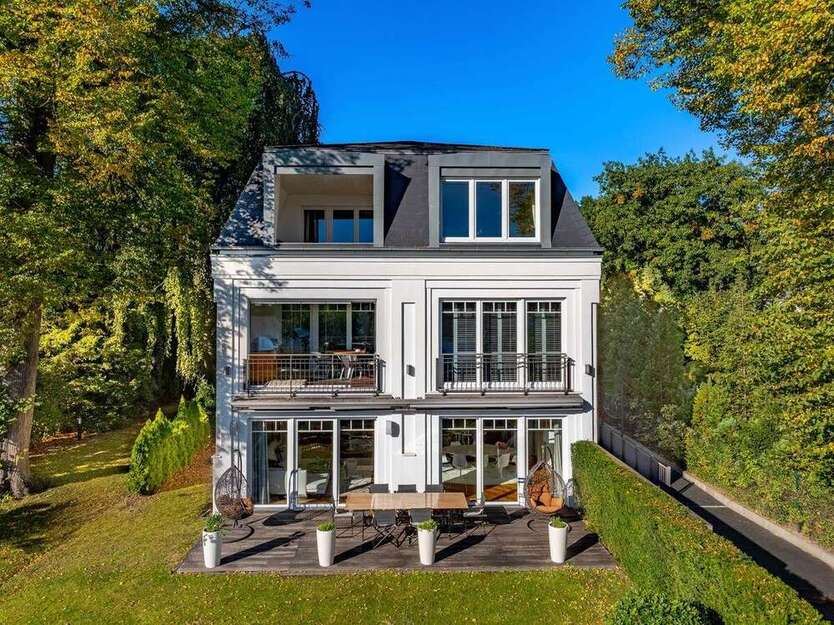 Wohnung zum Mieten in Hamburg 5.100 € 192 m² 3 zimmer