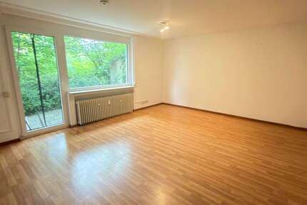 Wohnung Reutlingen - 2 Zimmer, 65 m&sup2;, 730&euro; | Angebot:26662334