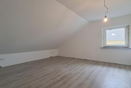 Wohnung Büren - 3 Zimmer, 100 m&sup2;, 800&euro; | Angebot:23245154