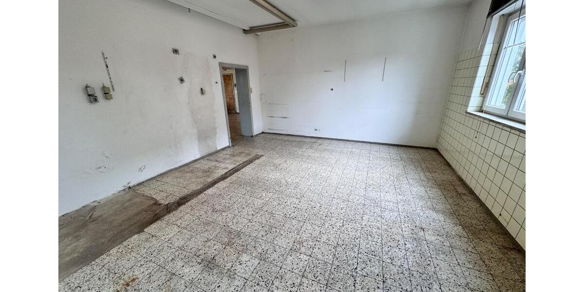 Gewerbeobjekt Loiching - 340&euro; | Angebot:26448283