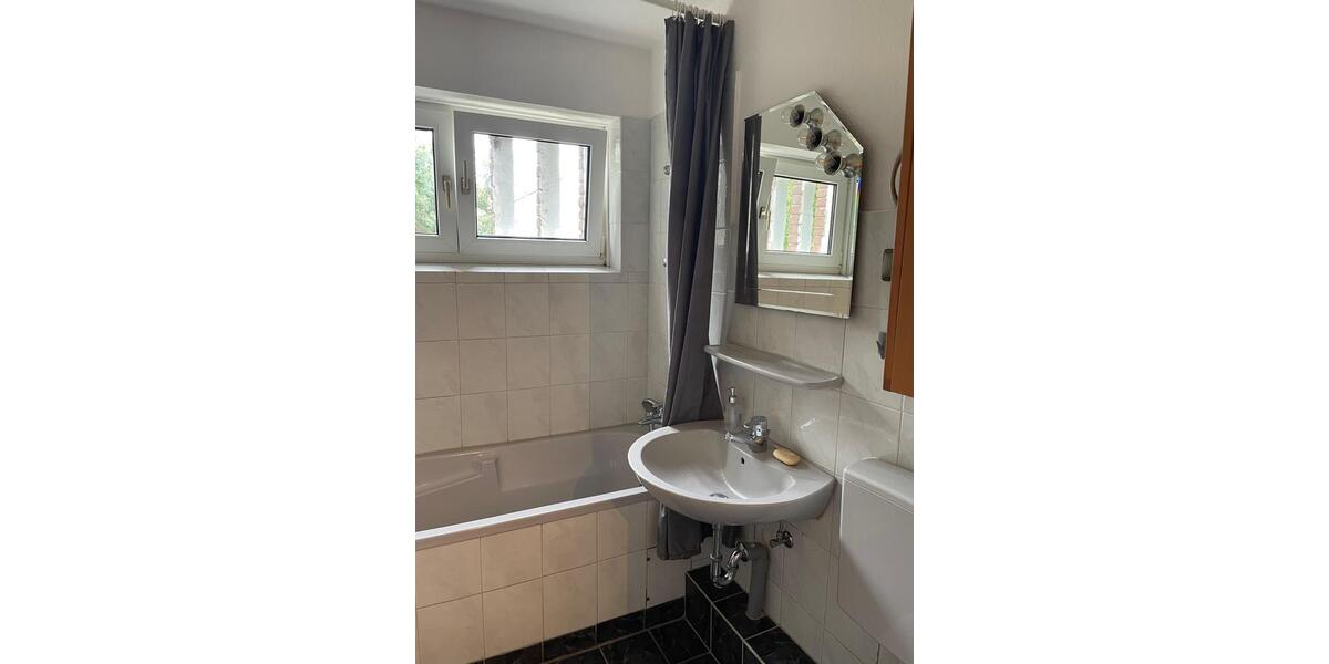 Wohnen auf Zeit Düsseldorf Stadtbezirk 9 - 3 Zimmer, 69 m&sup2;, 480&euro; | Angebot:24356976