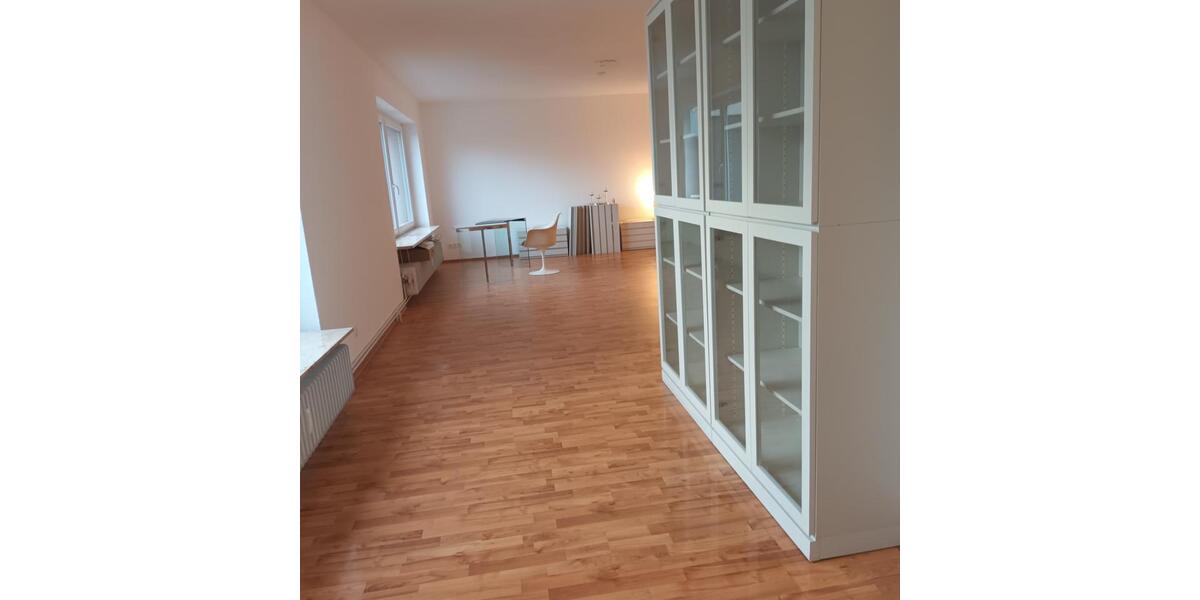 Penthouse, 2,5 Zi, 86 qm, Dachterrasse, befristet auf 2-3 Jahre 2.5 zimmer