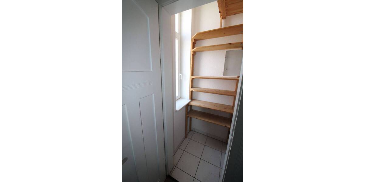 Etagenwohnung Gotha - 5 Zimmer, 111 m&sup2;, 975&euro; | Angebot:26685580