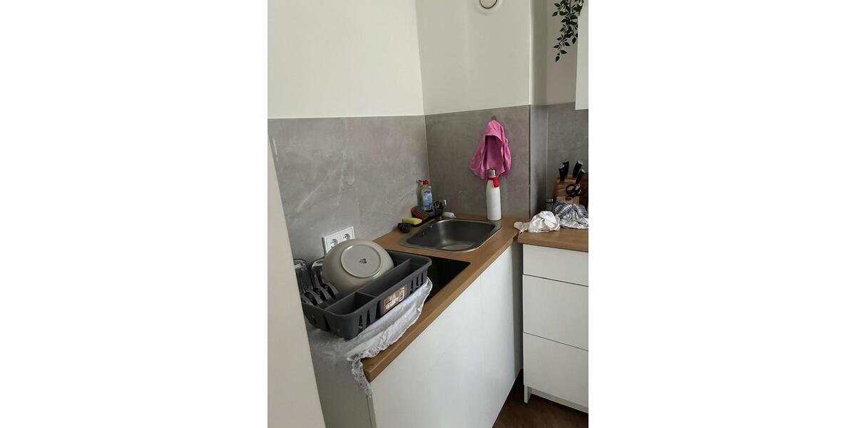 Etagenwohnung Sankt Augustin - 1.5 Zimmer, 42 m&sup2;, 840&euro; | Angebot:26296376