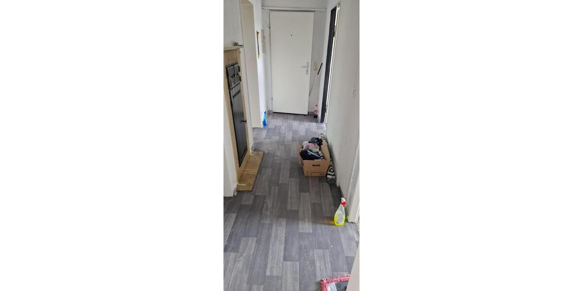 Etagenwohnung Kusel - 3 Zimmer, 80 m&sup2;, 570&euro; | Angebot:26090616