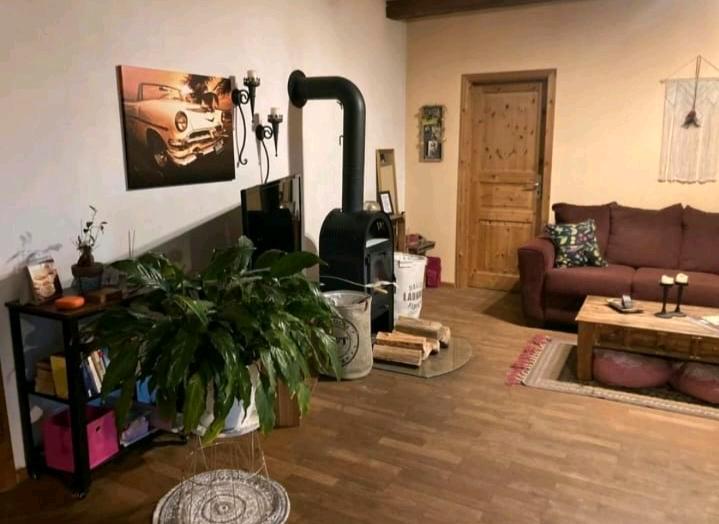 Etagenwohnung Kemnath - 3 Zimmer, 100 m&sup2;, 700&euro; | Angebot:24754032