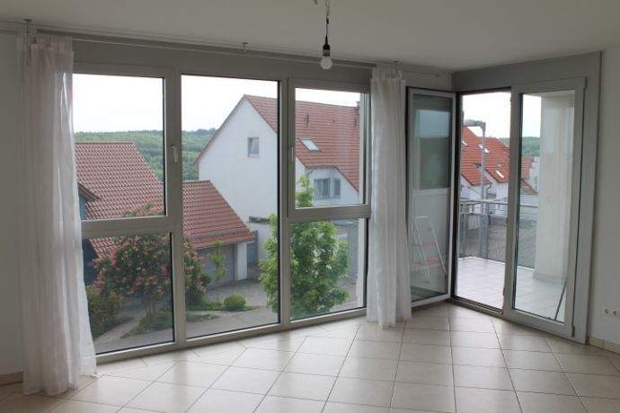 Etagenwohnung Blaustein Ehrenstein - 3 Zimmer, 76 m&sup2;, 939&euro; | Angebot:26128135