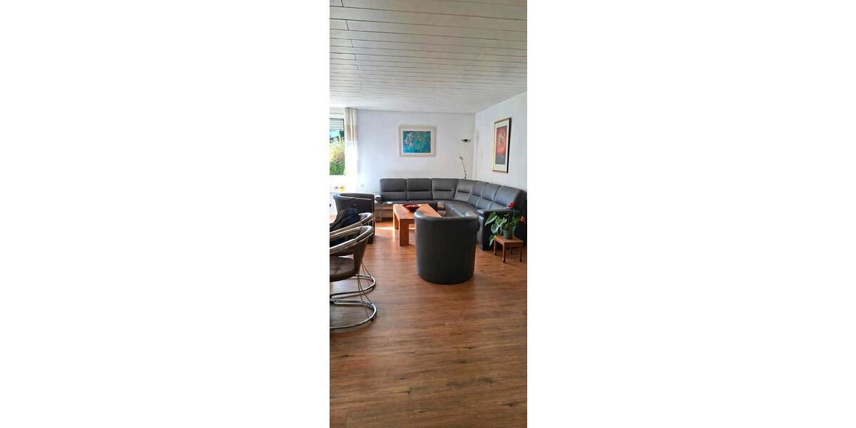Etagenwohnung Untergruppenbach - 3 Zimmer, 120 m&sup2;, 1.400&euro; | Angebot:26302548