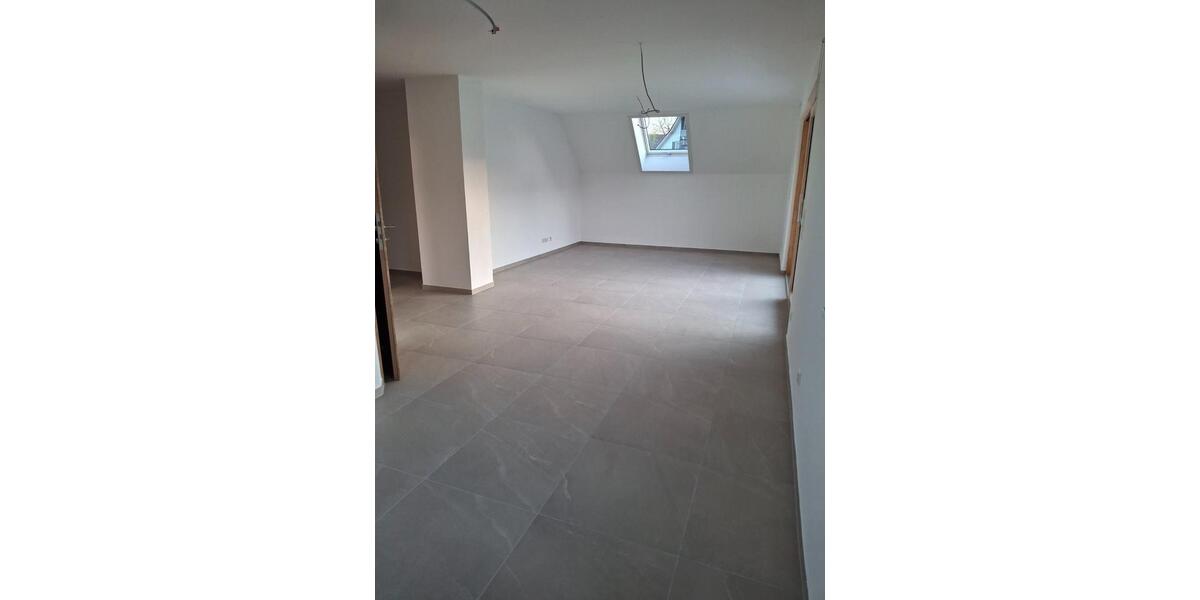 Etagenwohnung Mainhardt - 4 Zimmer, 103 m&sup2;, 950&euro; | Angebot:25831246