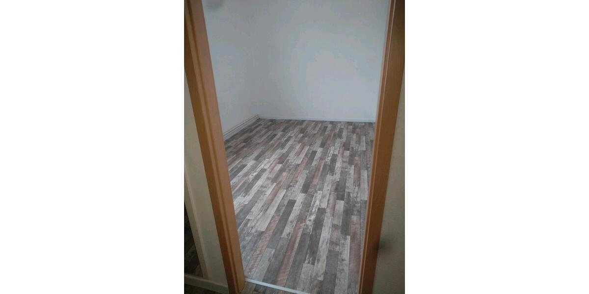 Erdgeschoßwohnung Tribsees - 3 Zimmer, 122 m&sup2;, 980&euro; | Angebot:23327455