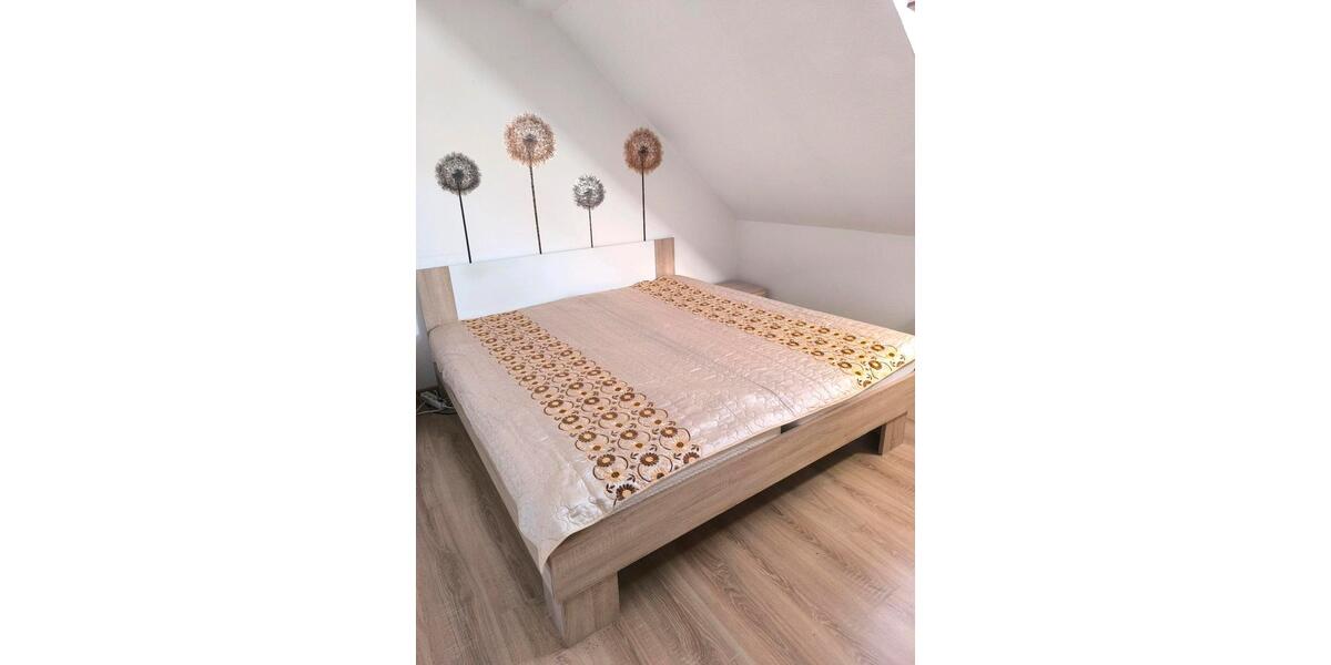 Dachgeschoßwohnung Gotha - 2 Zimmer, 55 m&sup2;, 450&euro; | Angebot:24816300