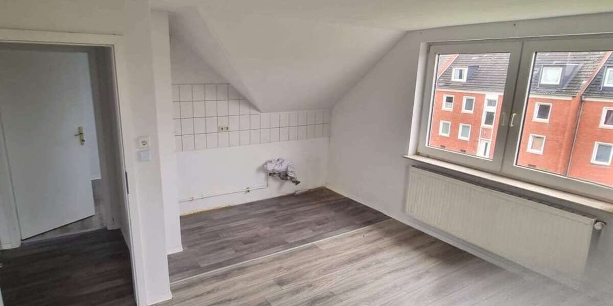 Etagenwohnung Hage - 3 Zimmer, 32 m&sup2;, 420&euro; | Angebot:23706082
