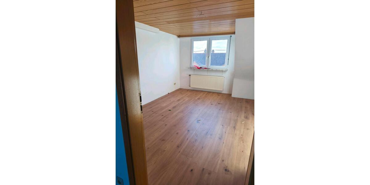 Maisonettenwohnung Heusweiler - 5 Zimmer, 130 m&sup2;, 750&euro; | Angebot:26224521