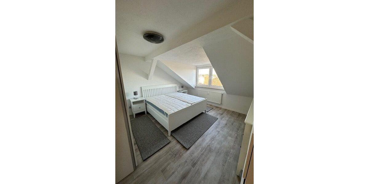 Dachgeschoßwohnung Plauen Bahnhofsvorstadt - 2 Zimmer, 52 m&sup2;, 550&euro; | Angebot:26365777