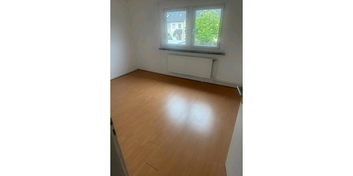 Einfamilienhaus Uelzen - 4 Zimmer, 65 m&sup2;, 690&euro; | Angebot:26477862