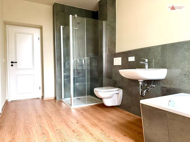 Wohnung zum Mieten in Annaberg-Buchholz 451,47 € 65.43 m² 2 zimmer