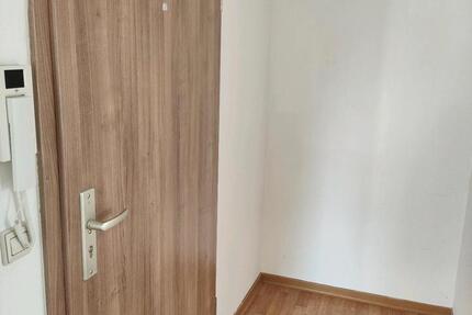 Wohnung Luckenwalde - 3 Zimmer, 64 m&sup2;, 620&euro; | Angebot:25267352