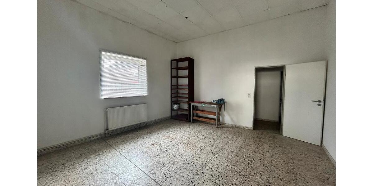 Gewerbefläche in TOP Lage mit vielen Möglichkeiten zimmer