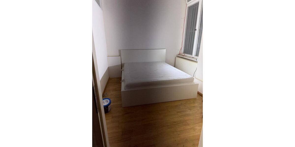 Erdgeschoßwohnung Berlin Mitte - 2.5 Zimmer, 60 m&sup2;, 1.350&euro; | Angebot:25980886
