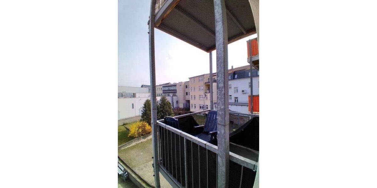 Etagenwohnung Riesa Innenstadt - 4 Zimmer, 102 m&sup2;, 530&euro; | Angebot:25776481