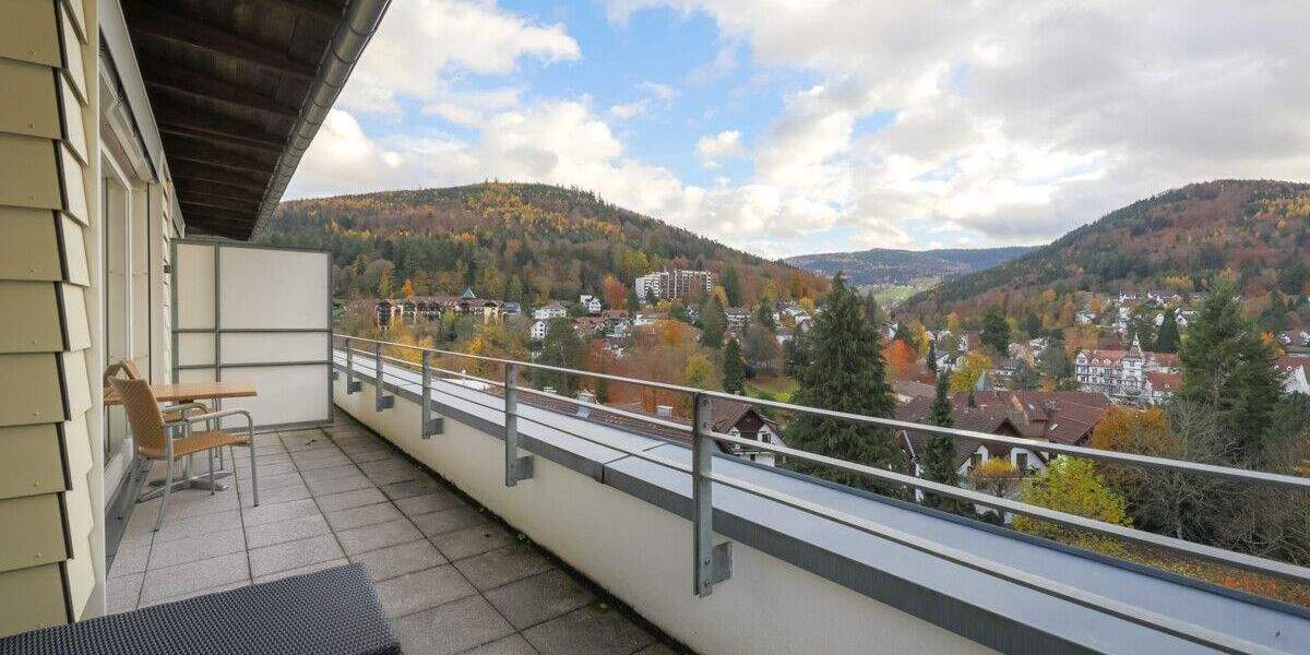 Großzügige 3 -Zimmer-Wohnung mit Dachterrasse in ruhiger Aussichtslage von Bad Herrenalb 3 zimmer