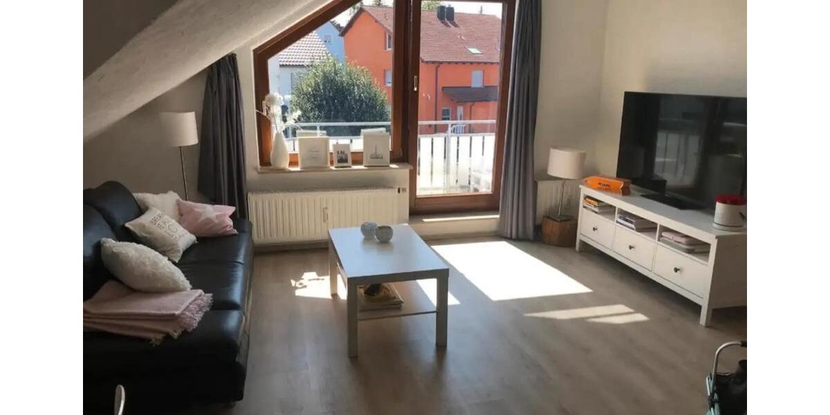 Dachgeschoßwohnung Ellhofen - 2 Zimmer, 39 m&sup2;, 750&euro; | Angebot:25638370
