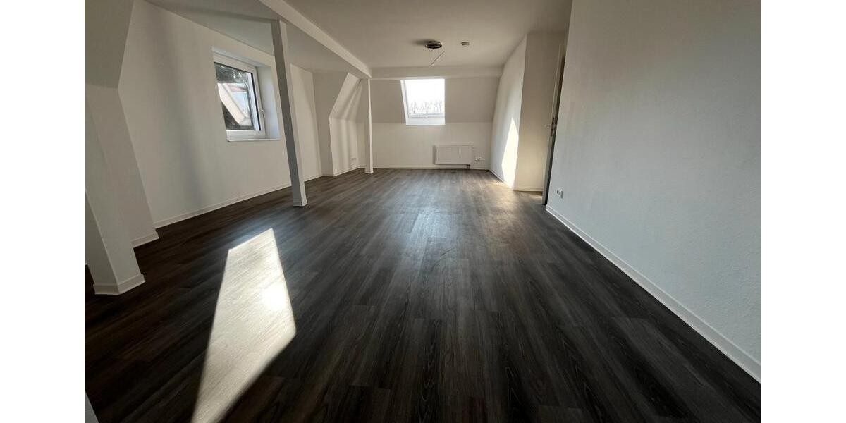 Dachgeschoßwohnung Osnabrück Eversburg - 2 Zimmer, 74 m&sup2;, 815&euro; | Angebot:26603411