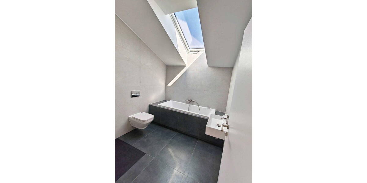 Etagenwohnung Hochkirch - 4 Zimmer, 115 m&sup2;, 1.360&euro; | Angebot:26472892