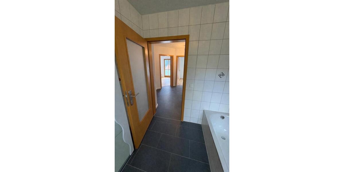Etagenwohnung Bodenmais - 3 Zimmer, 85 m&sup2;, 980&euro; | Angebot:26272773
