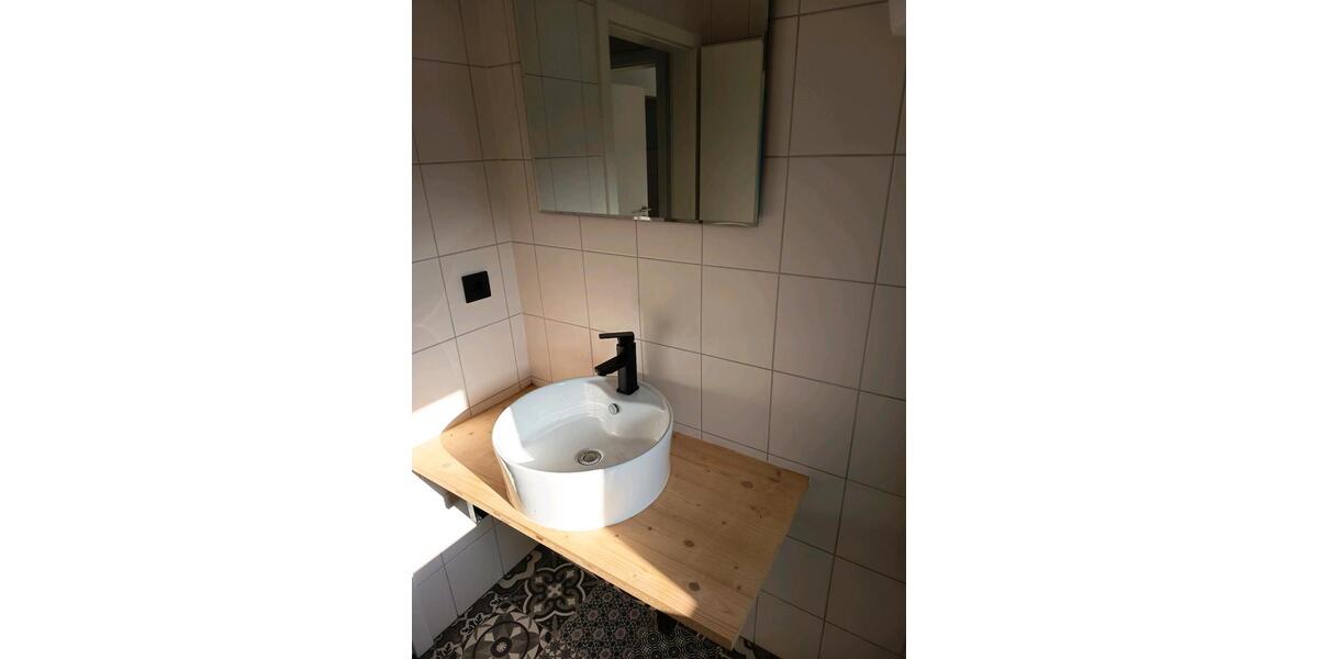 Einfamilienhaus Simbach - 3 Zimmer, 92 m&sup2;, 960&euro; | Angebot:24781260