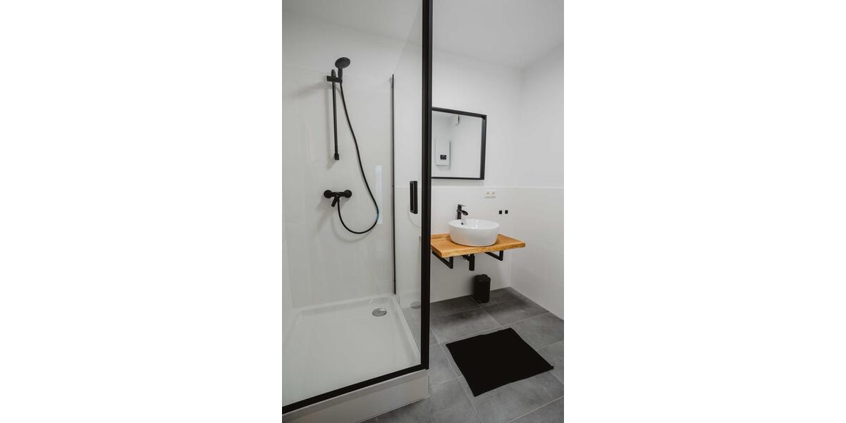 Wohnen auf Zeit Magdeburg - 1 Zimmer, 25 m&sup2;, 55&euro; | Angebot:25570710