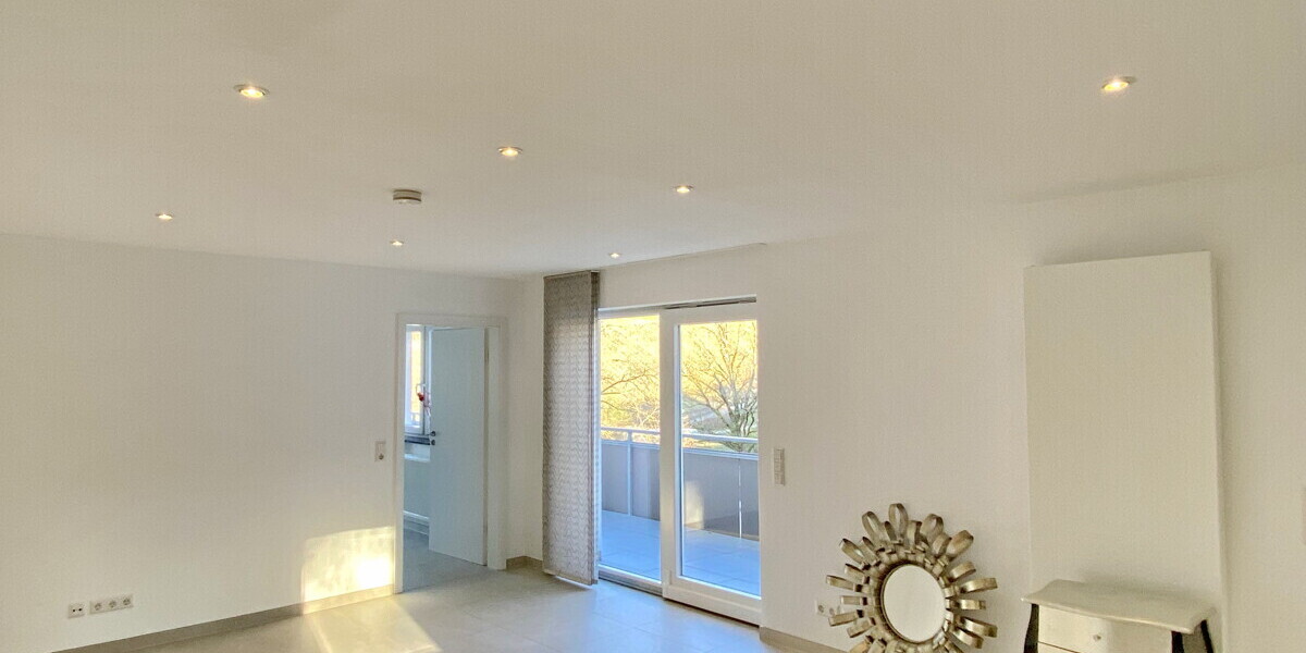 Großzügige 2-Zimmer-Wohnung mit traumhaftem Balkon - 2- Baden-Baden Baden | Angebot:24932120