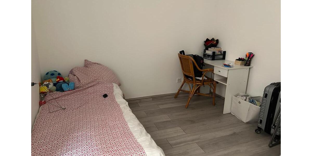 Wohnen auf Zeit Regensburg Galgenberg - 9 Zimmer, 50 m&sup2;, 500&euro; | Angebot:26701592
