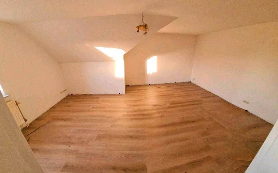 Dachgeschoßwohnung Heikendorf - 2 Zimmer, 42 m&sup2;, 730&euro; | Angebot:26688699