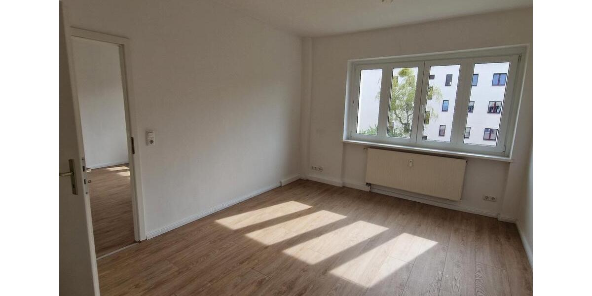Etagenwohnung Magdeburg Brückfeld - 2 Zimmer, 52 m&sup2;, 359&euro; | Angebot:26636558