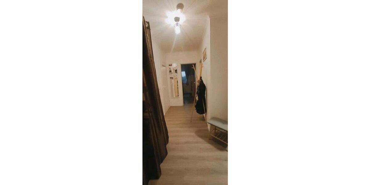 Dachgeschoßwohnung Löhne - 3.5 Zimmer, 80 m&sup2;, 580&euro; | Angebot:25988605