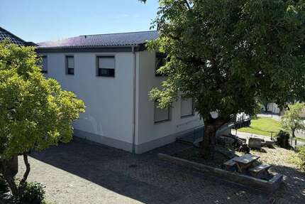 Wohnung Oberlauch - 3 Zimmer, 85 m&sup2;, 700&euro; | Angebot:26928789