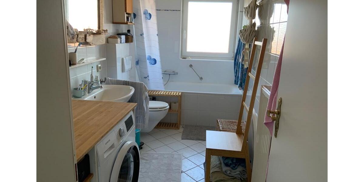 Dachgeschoßwohnung Alsfeld - 3.5 Zimmer, 97 m&sup2;, 1.200&euro; | Angebot:26050748