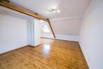 Großzügige 3-Zimmer-Maisonette (77 m²) mit Dachterrasse frisch re 3 zimmer