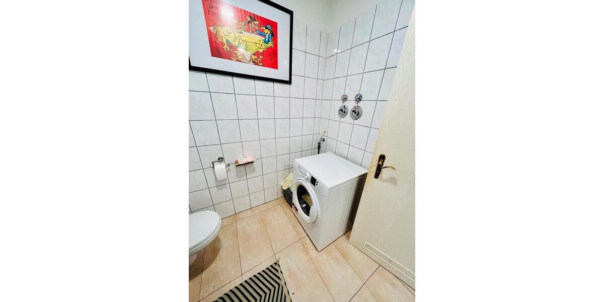 Dachgeschoßwohnung Halle (Saale) Am Wasserturm/Thaerviertel - 2 Zimmer, 61 m&sup2;, 495&euro; | Angebot:26639920