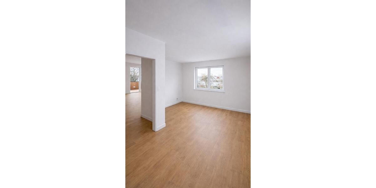 Erdgeschoßwohnung Hennef (Sieg) - 3 Zimmer, 90 m&sup2;, 1.130&euro; | Angebot:24418326